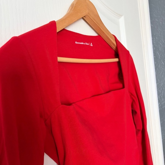 Abercrombie & Fitch The A&F Red Ava Long-Sleeve Top, Medium - Picture 4 of 13